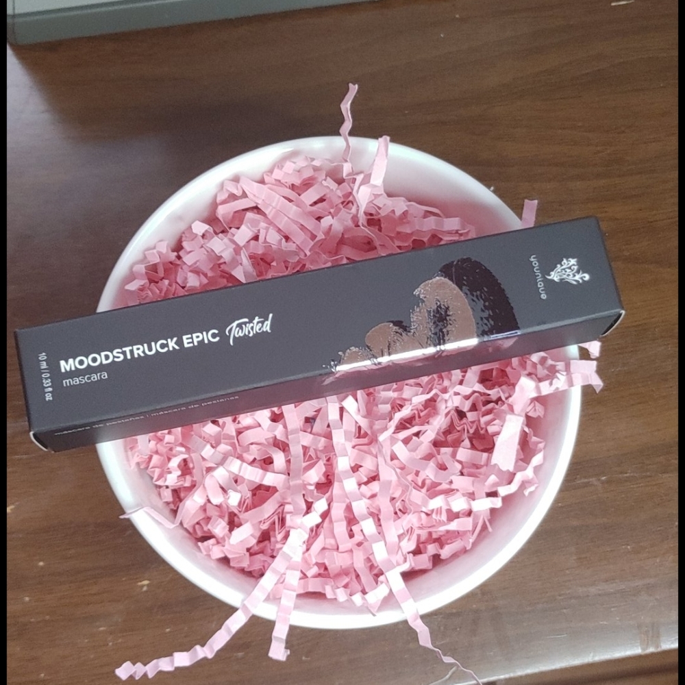 Younique Moodstruck Epic Twisted Mascara New